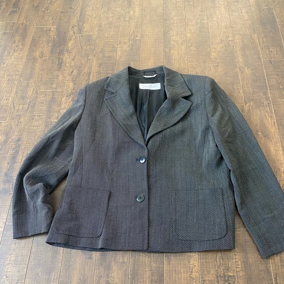 MaxMara Wool button blazer - Picture 3 of 11